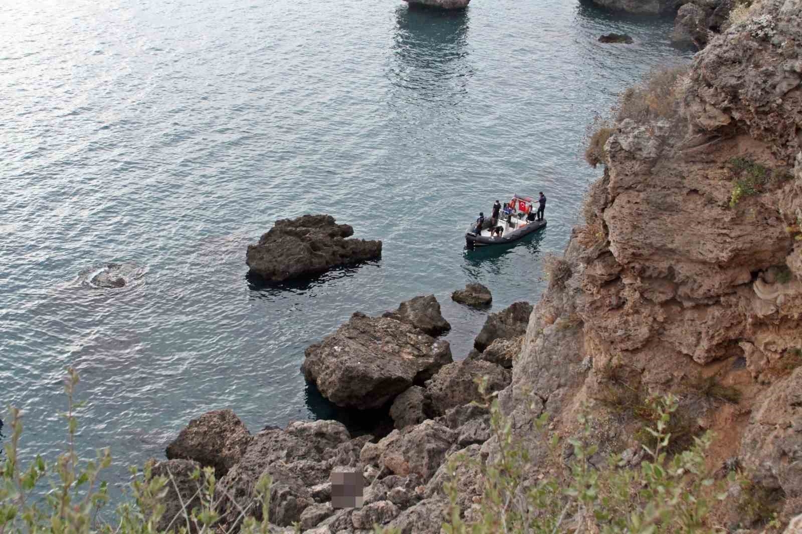 Genç kızın cenazesi Adli Tıp Morgu'ndan alındı