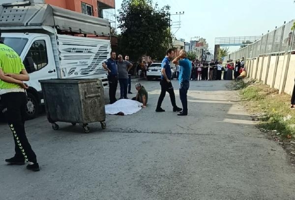 Hafriyat kamyonunun çarptığı yaya öldü