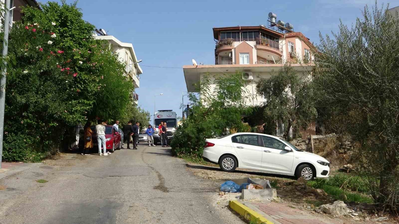 İnşaat boyacısı bekar evinde ölü bulundu