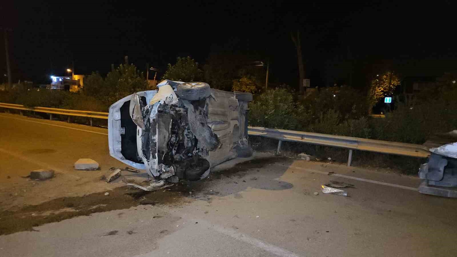 Kontrolden çıkan araç takla attı: 5 yaralı