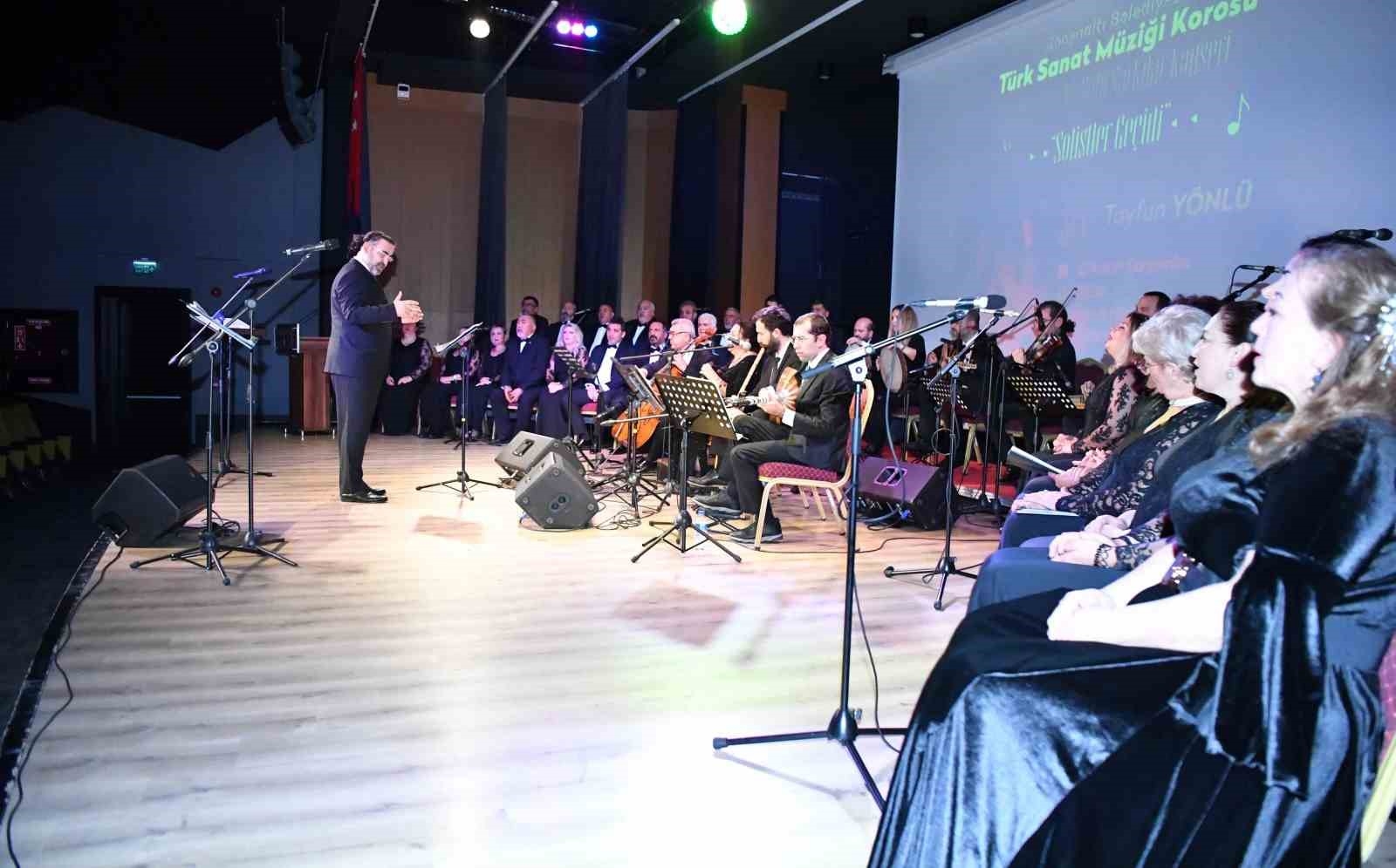 Konyaaltı'nda Türk Sanat Müziği rüzgârı esti
