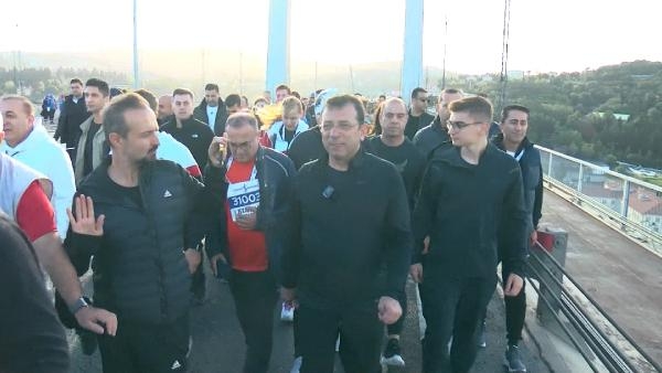 Kurultay sonrası İmamoğlu'ndan değerlendirme: Hiçbirimiz koltuklarımızın sahibi değiliz
