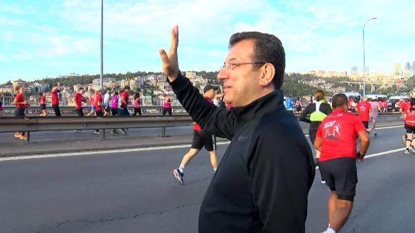 Kurultay sonrası İmamoğlu'ndan değerlendirme: Hiçbirimiz koltuklarımızın sahibi değiliz