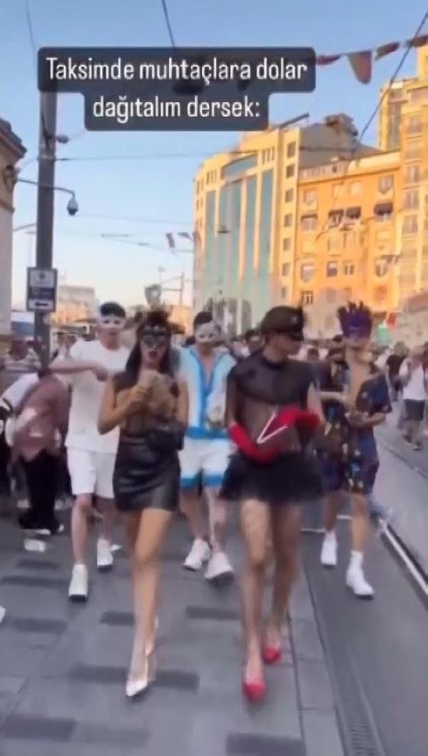 Mahkemeden İstiklal Caddesi'nde sahte dolar dağıtanlar hakkında karar