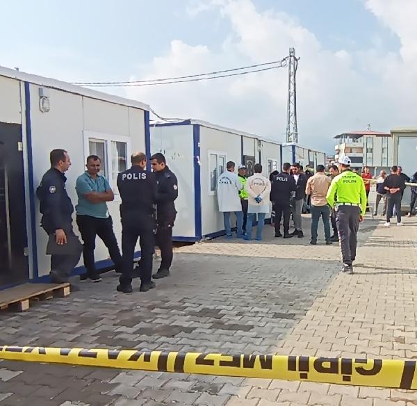 Öğretmen, yalnız yaşadığı konteynerde ölü bulundu