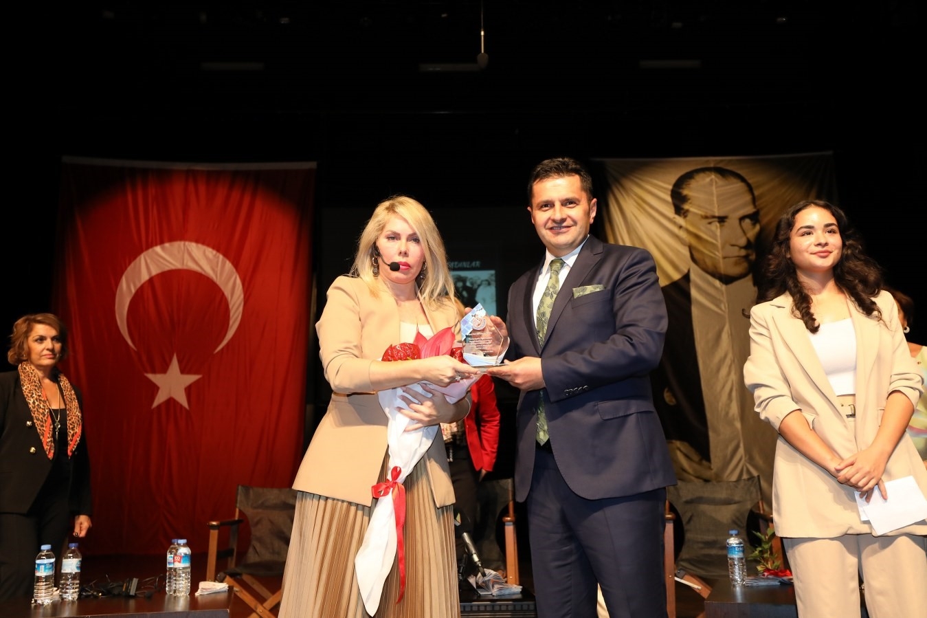 Rektör Özkan: "Emek vermeden bir yere gelmek mümkün değil"