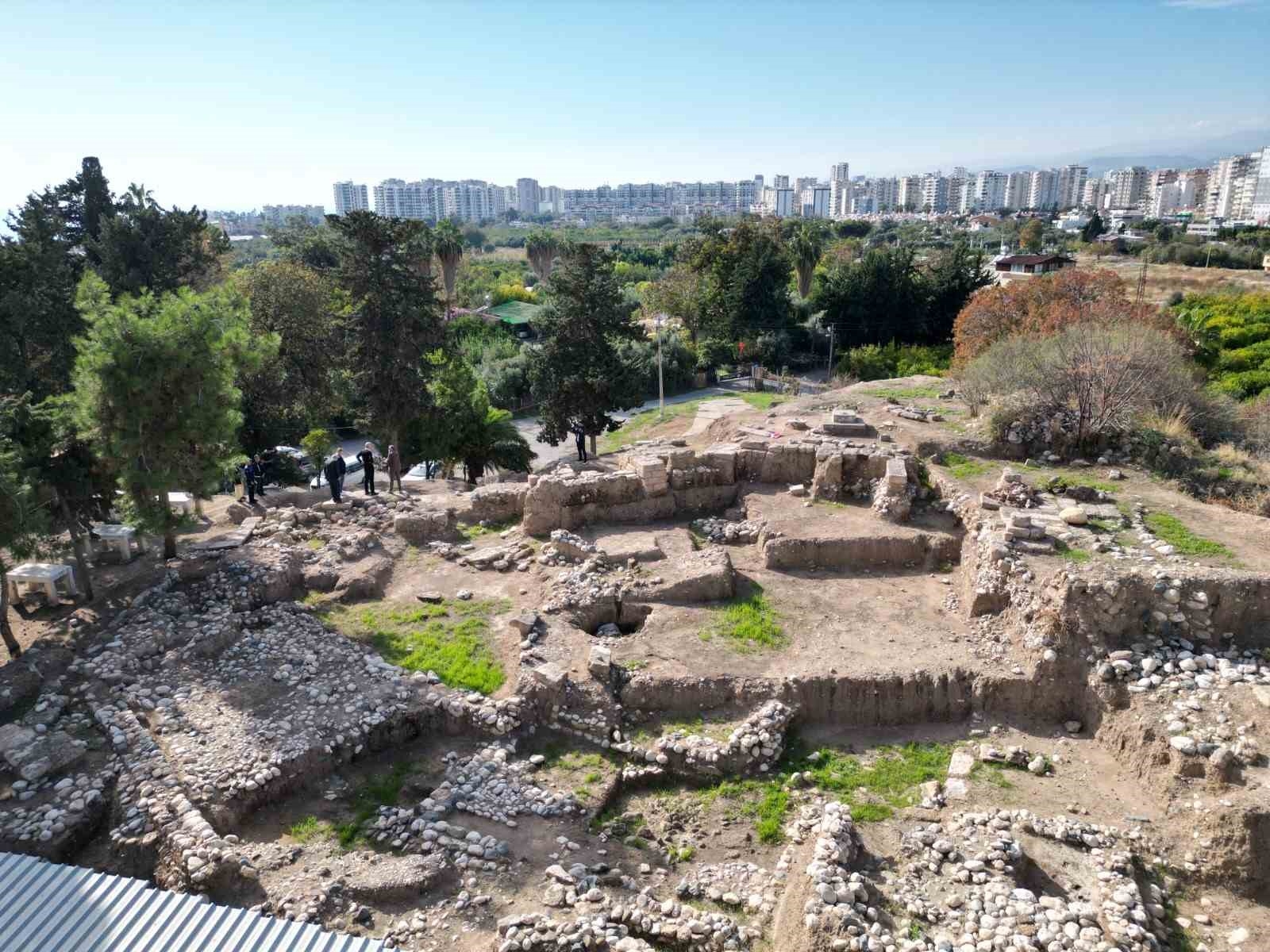 Soli Pompeipolis Antik Kenti'nde kazı çalışmaları devam ediyor