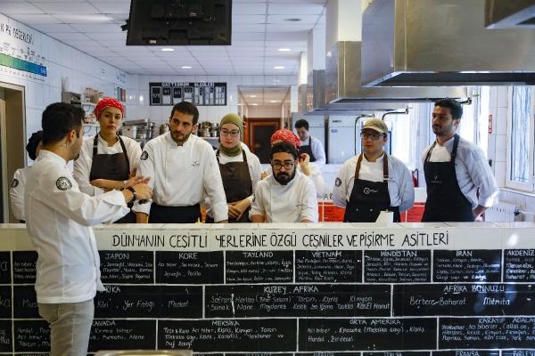 Turizm sektöründe iş gücü kaybı yaşayan Avrupa'nın gözü, Türkiye'de