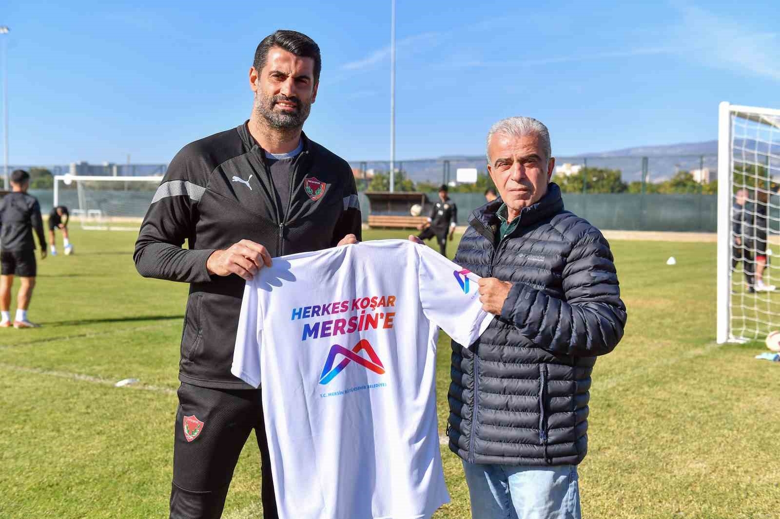 Volkan Demirel, '5. Uluslararası Mersin Maratonu'na kayıt yaptırdı