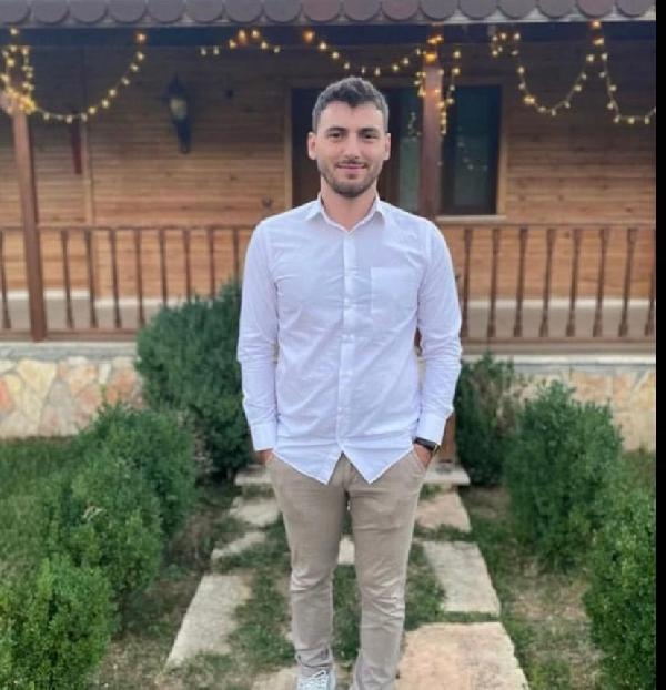 Yüzme antrenörünü öldürdü, duruşmada ailesine başsağlığı diledi