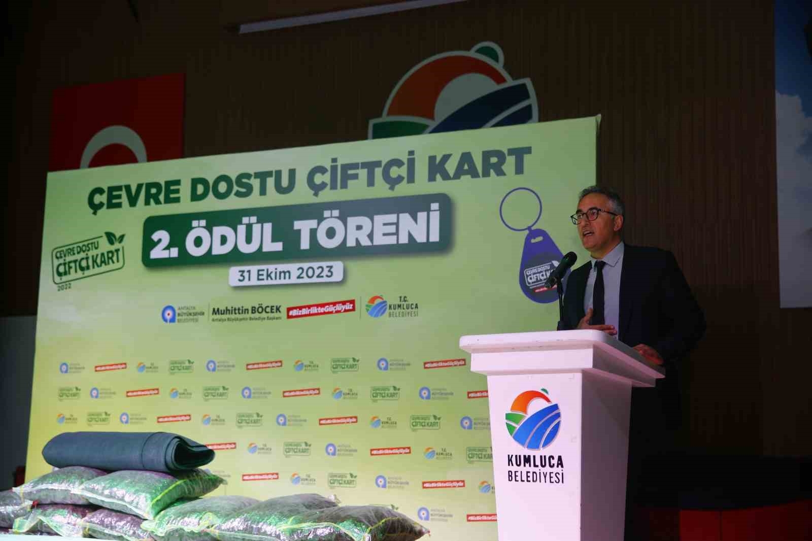 Zirai atıkları otomata attılar ödülü kaptılar