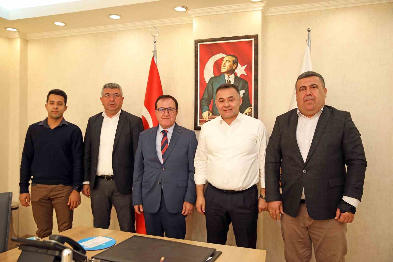 33. Alanya triatlonu için protokoller imzalandı