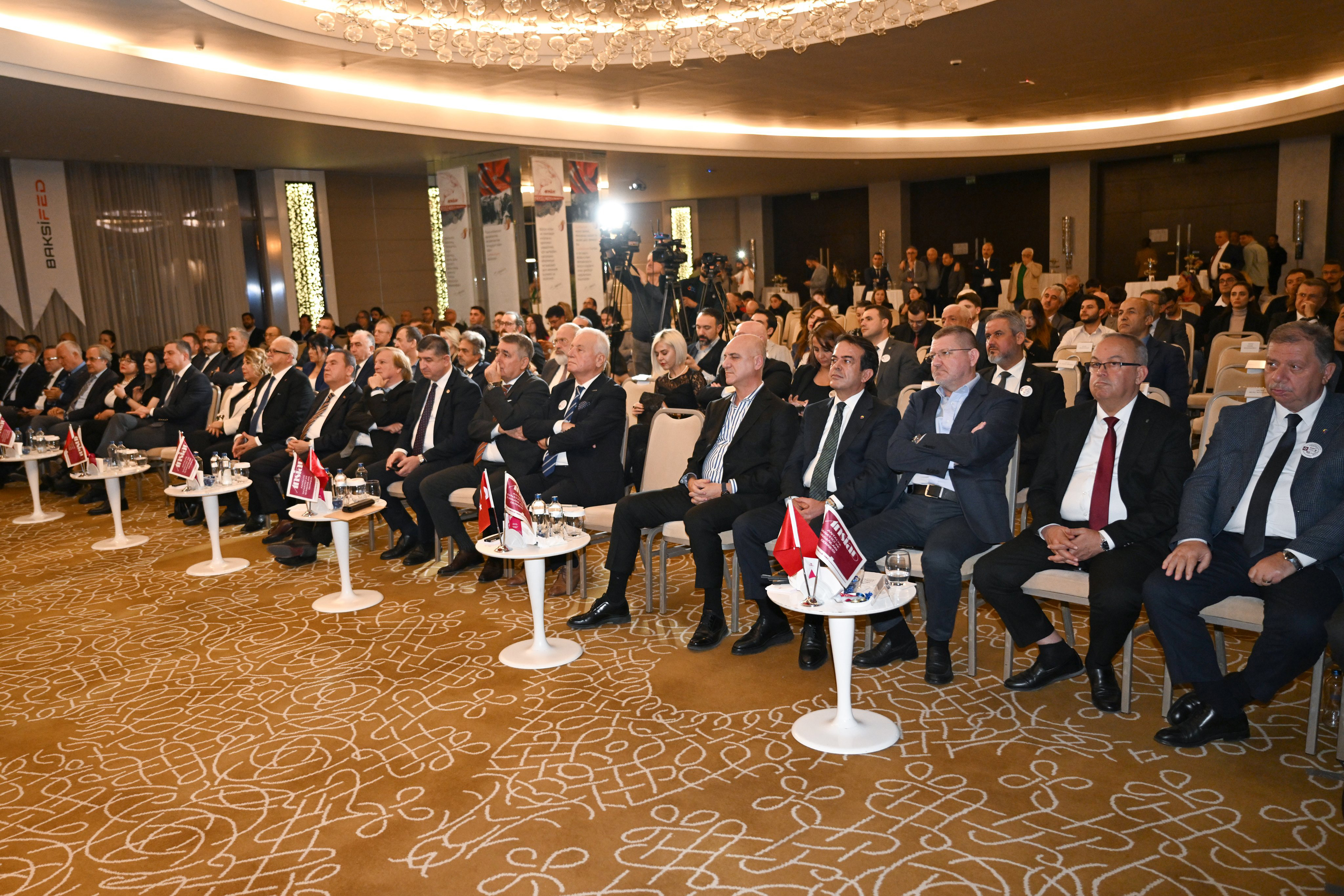 Girişimcilik ödülleri sahiplerini buldu