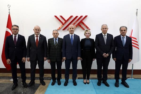 6 üniversite, 'Araştırma Üniversitesi Aday İzleme Programı'na alındı