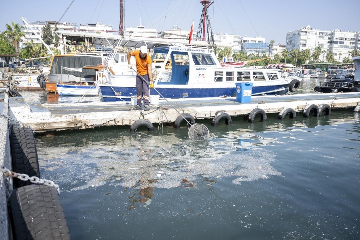Akdeniz'de mikroplastik alarmı: Denizden çıkan 1 ton atığın 800 kilogramı plastik