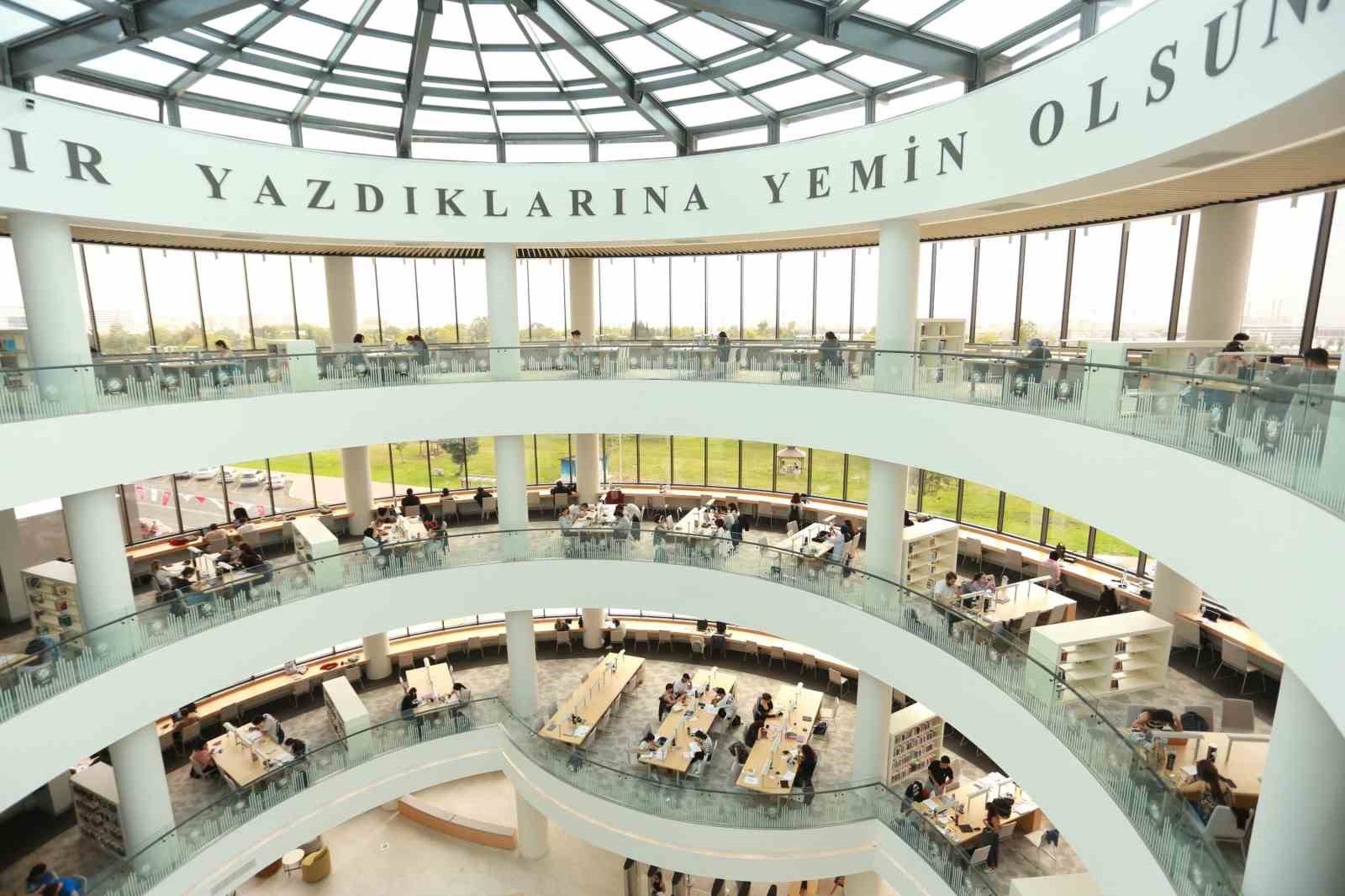 Akdeniz'in en büyük kütüphanesi açılıyor