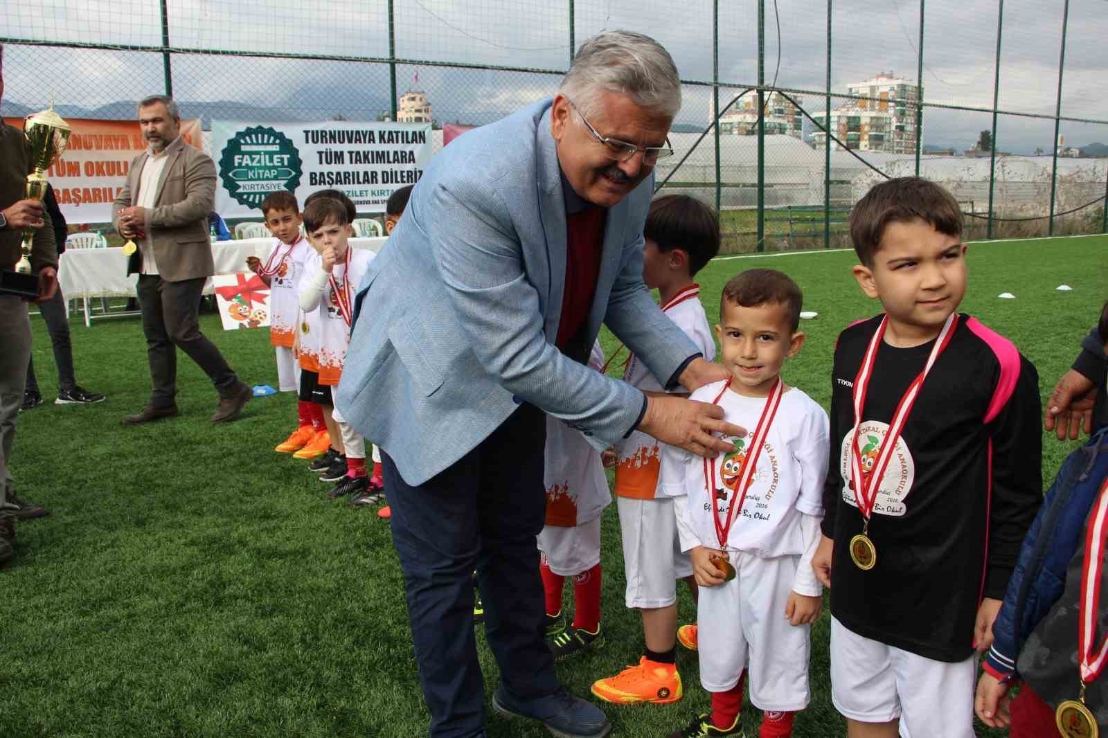 Anaokulları arasında futbol turnuvası
