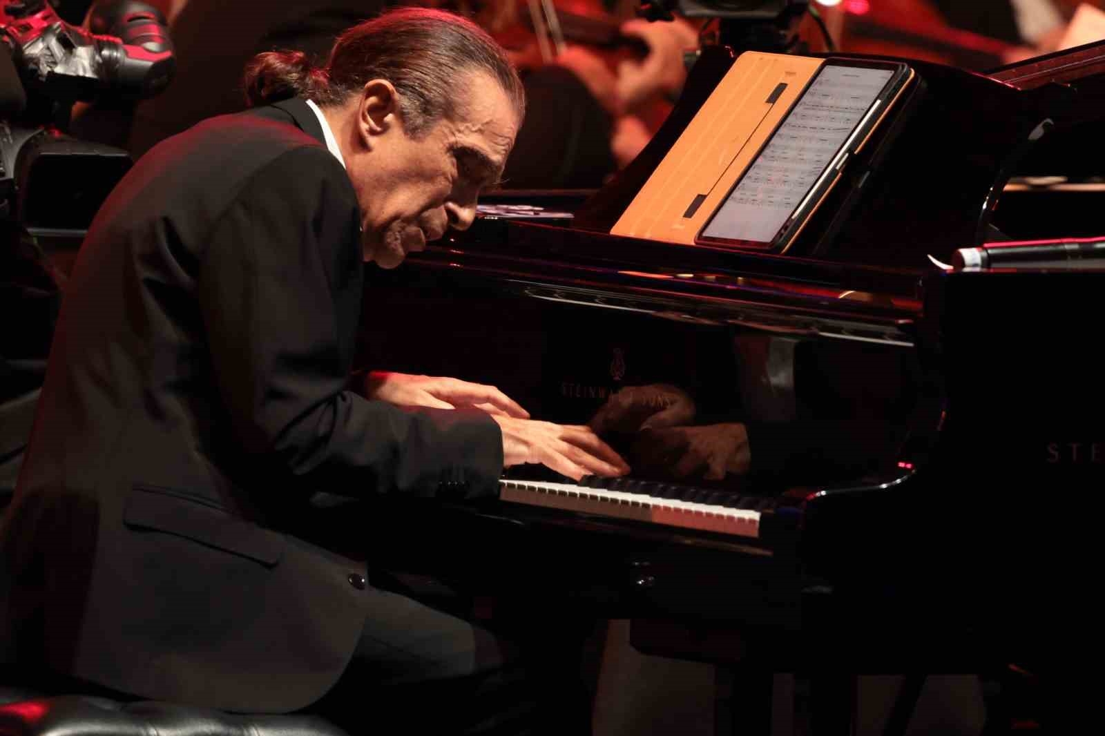 Antalya Piyano Festivali'ne muhteşem açılış