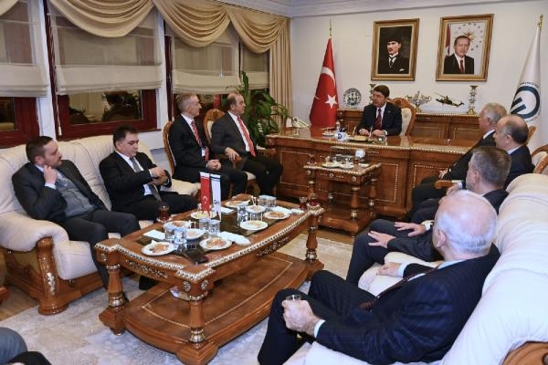 Bakan Tunç:  Anayasanın değişmesi konusunda herkes mutabık