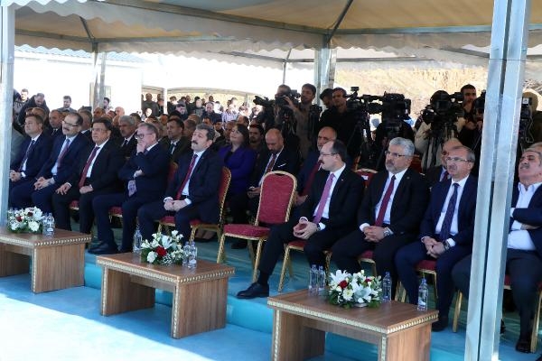 Bakan Tunç: Türkiye'nin yeni bir anayasaya ihtiyacı var