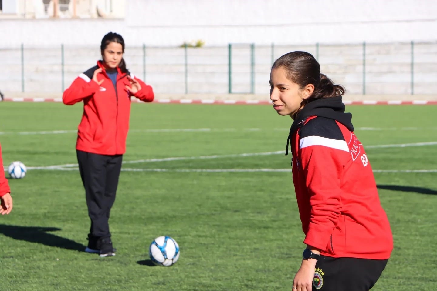 Burdur'da kurulan kadın futbol kulübü sahaya indi