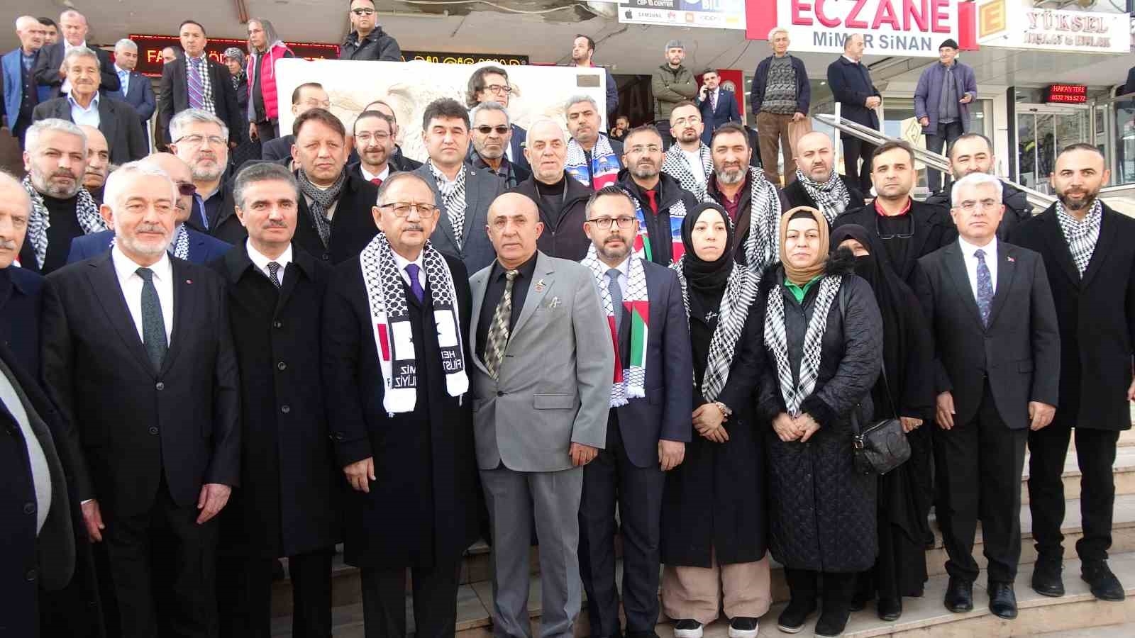 Çevre Şehircilik ve İklim Değişikliği Bakanı Özhaseki: "Ekonomi dimdik ayakta"