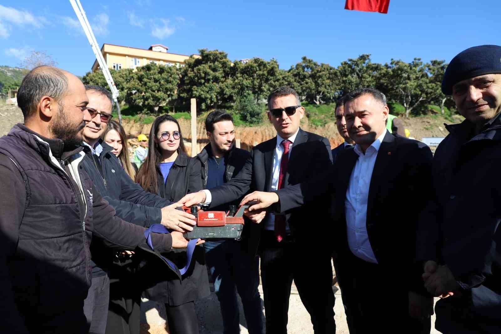 Cikcilli Mahallesi'nde 12 sınıflı yeni anaokulu için temel atıldı