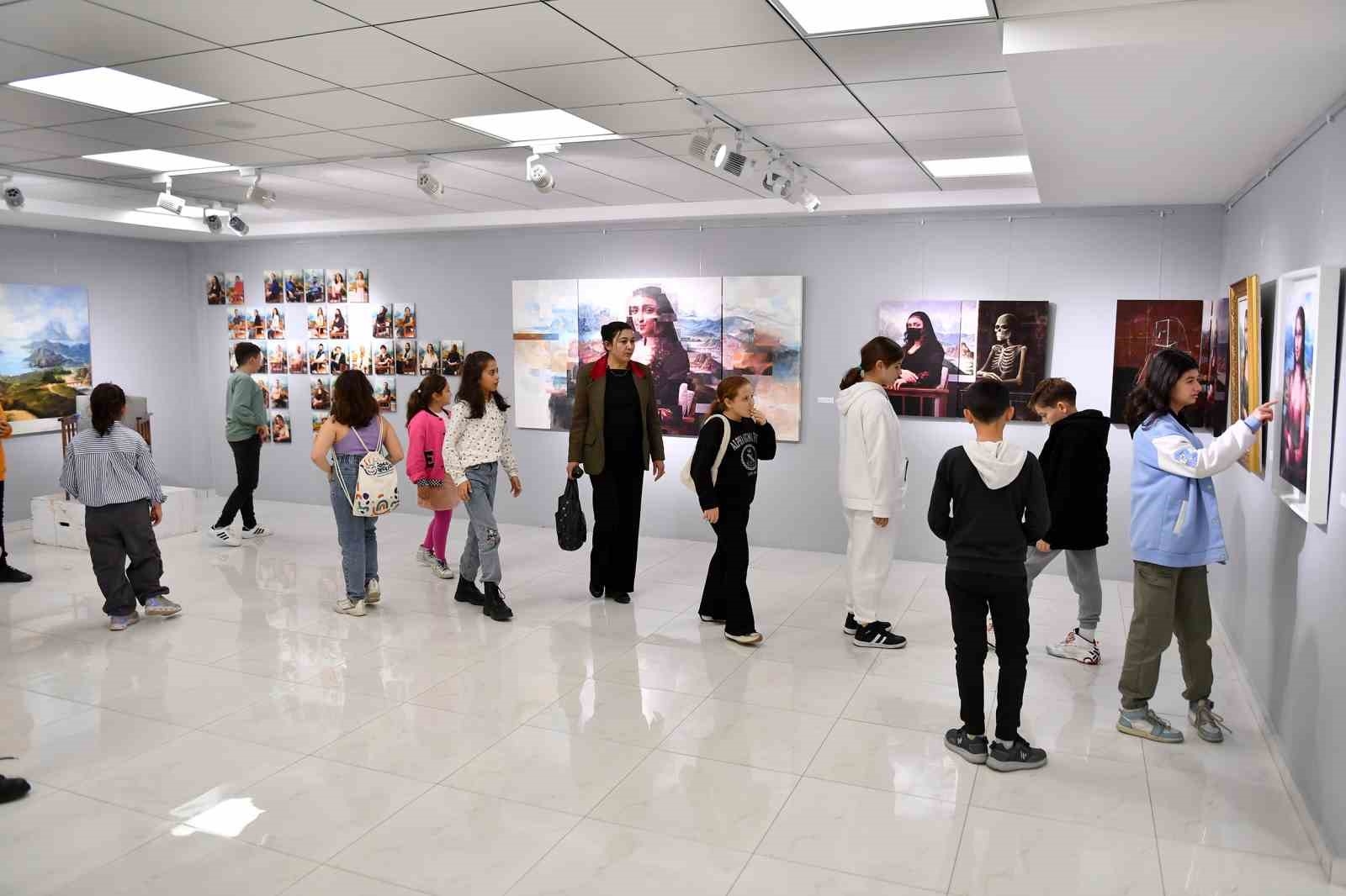 Çocuk Meclisi üyeleri ilk kez bir araya geldi