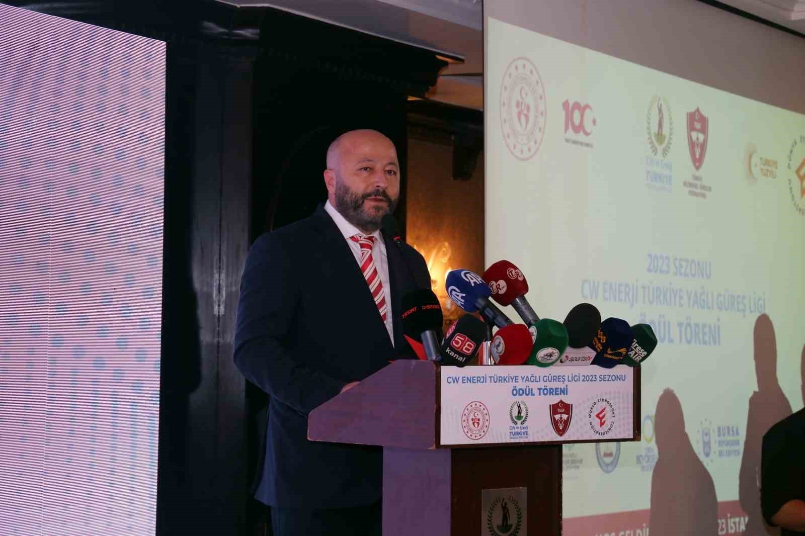 CW Enerji Yağlı Güreş Ligi Ödül Töreni gerçekleştirildi