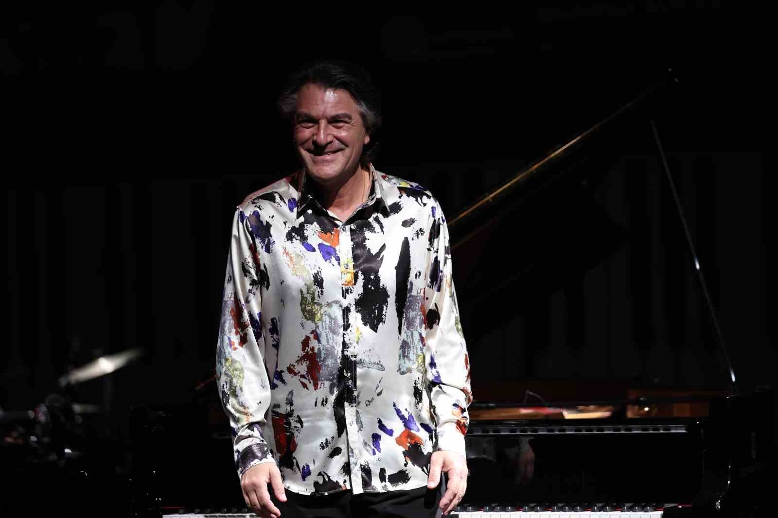 Dorantes, Flamenko rüzgarı estirdi