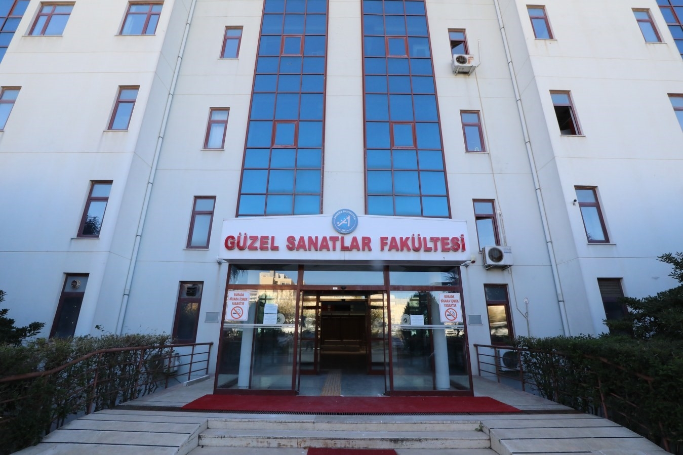 Fikret Otyam ismi AÜ'de yaşayacak