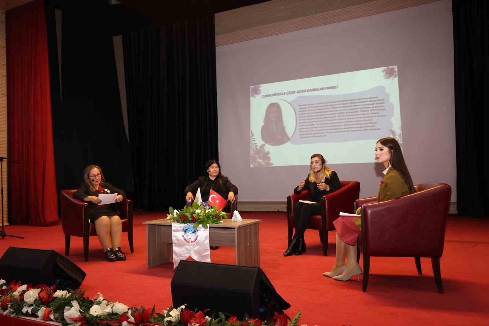 'Kadınlar Hakları Günü'ne özel sergi
