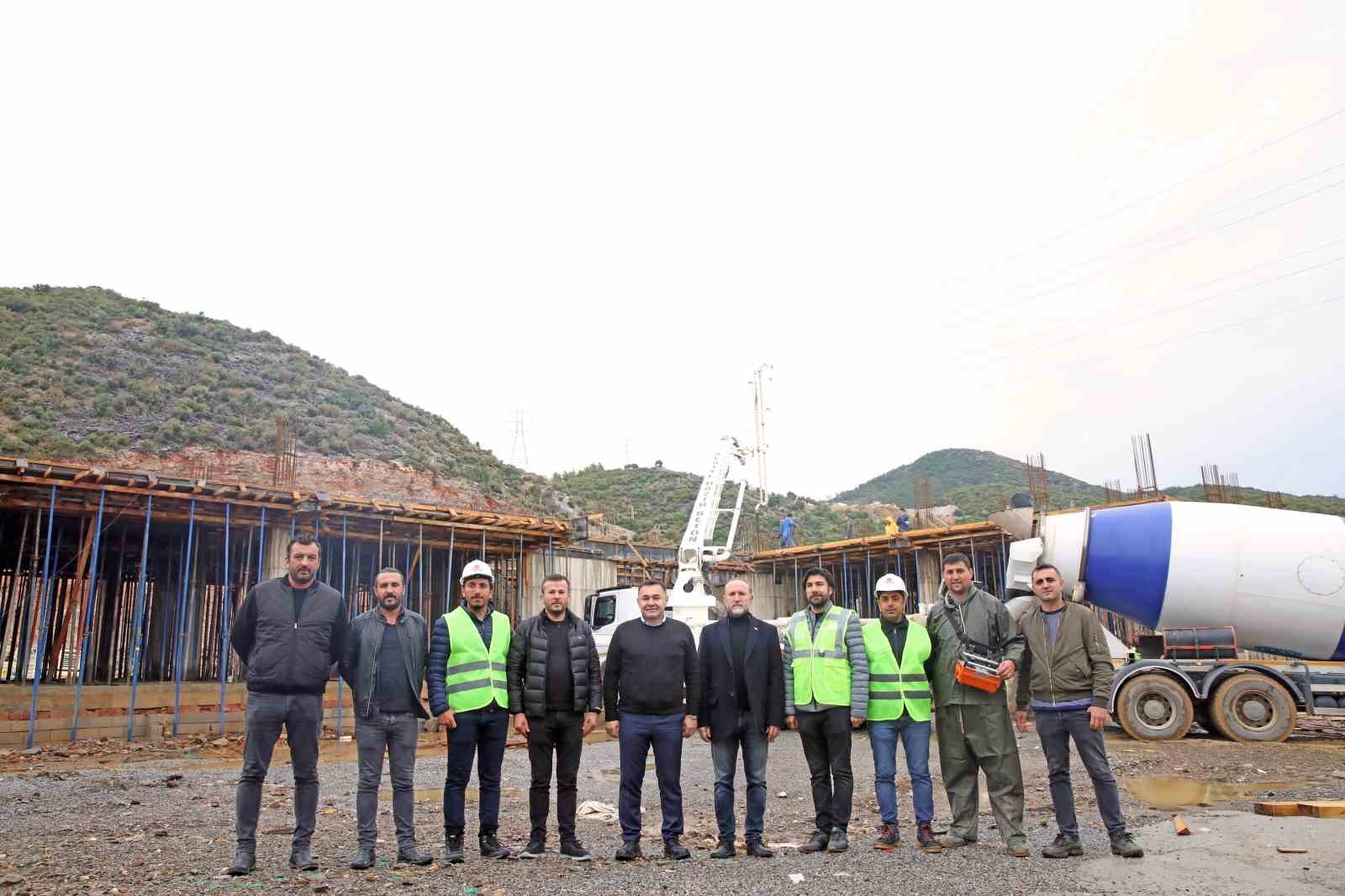 Konaklı Spor Kompleksi'nde sosyal tesisler yükseliyor