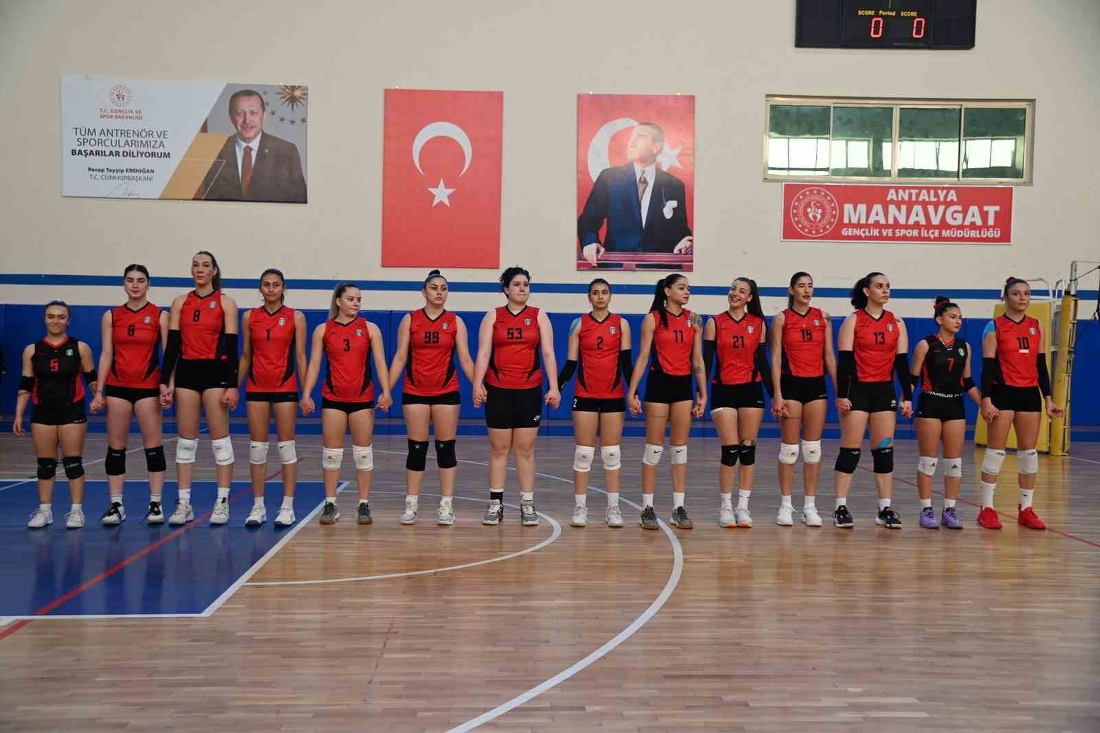 Manavgat'ın sultanları zirveye yerleşti