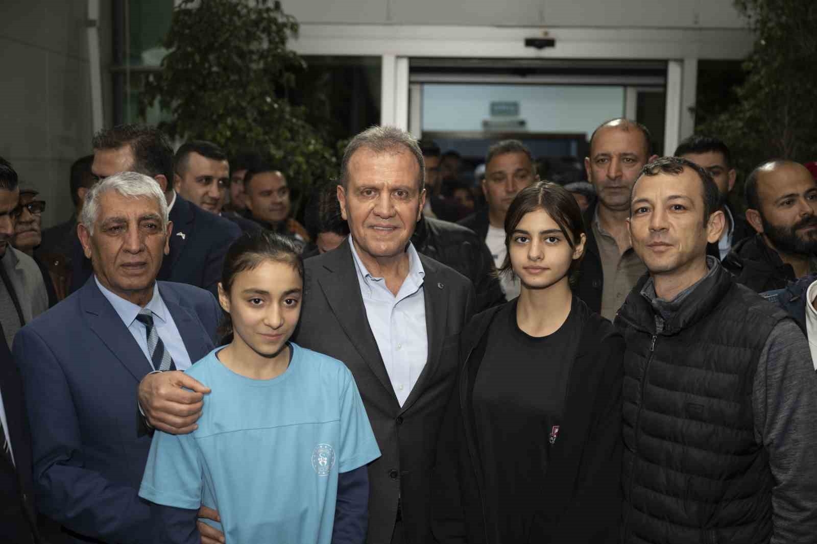 Mersin Büyükşehir Belediyesinden amatör kulüplere 7 milyon 470 lira destek