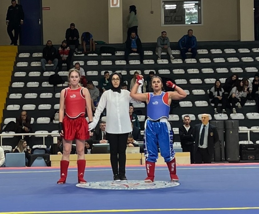 Mersinli sporcular Wushu Kung-Fu Avrupa Şampiyonası'ndan başarıyla döndü