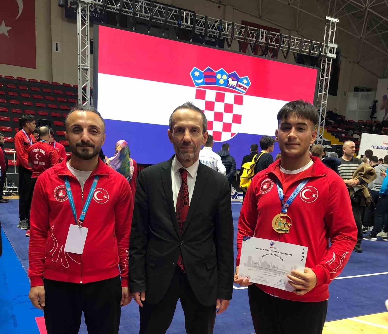 Mersinli sporcular Wushu Kung-Fu Avrupa Şampiyonası'ndan başarıyla döndü