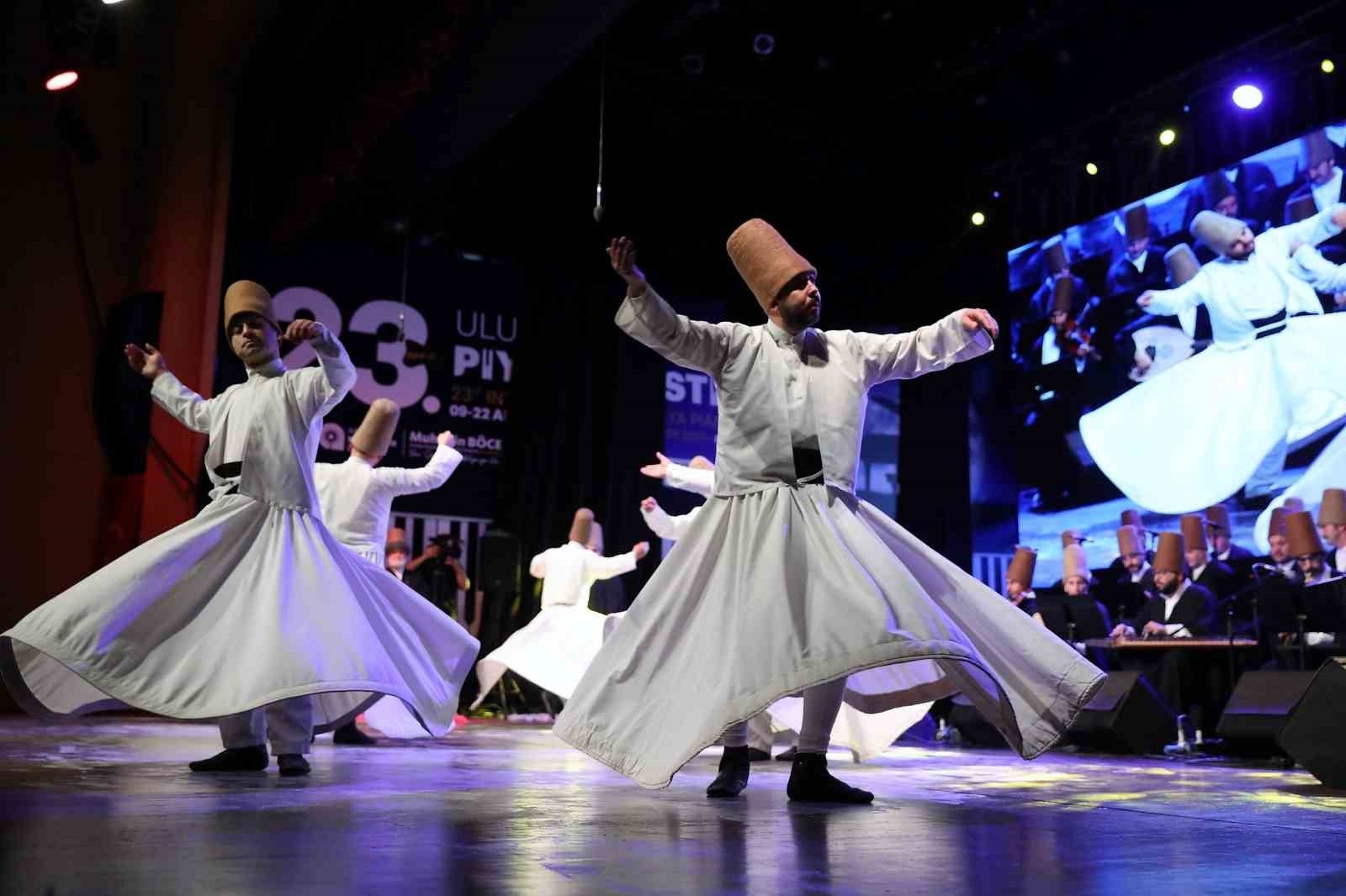 Mevlânâ vuslatının 750'nci yılında sema töreni ile anıldı