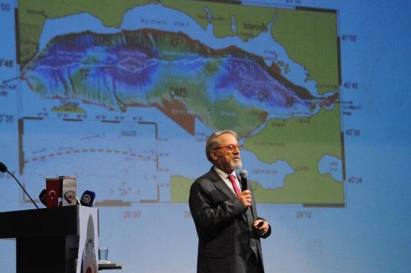 Naci Görür: Bu işin şakası yok, Marmara bir deprem tehdidi altında