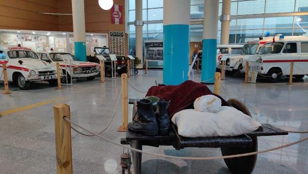 Sağlık hizmetinde evrim bu müzede; 1'inci Dünya Savaşı'ndaki ambulans da sergide