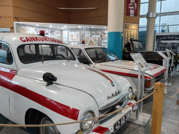 Sağlık hizmetinde evrim bu müzede; 1'inci Dünya Savaşı'ndaki ambulans da sergide