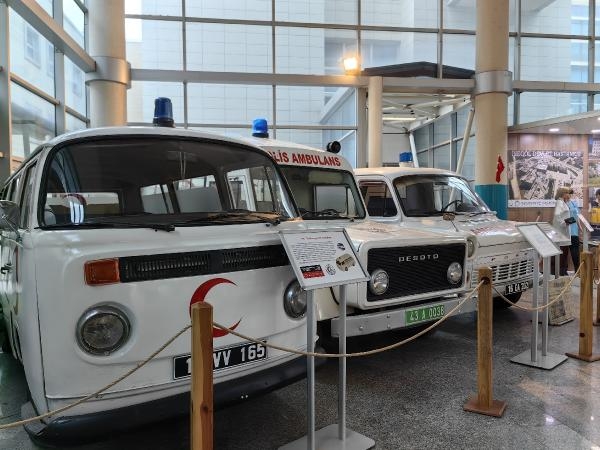Sağlık hizmetinde evrim bu müzede; 1'inci Dünya Savaşı'ndaki ambulans da sergide