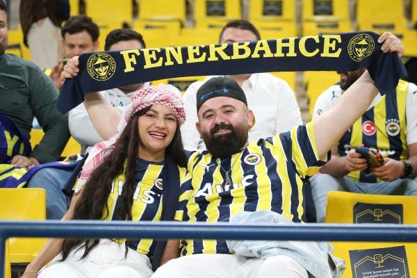 Suudi Arabistan'daki Süper Kupa maçı başlayamadı
