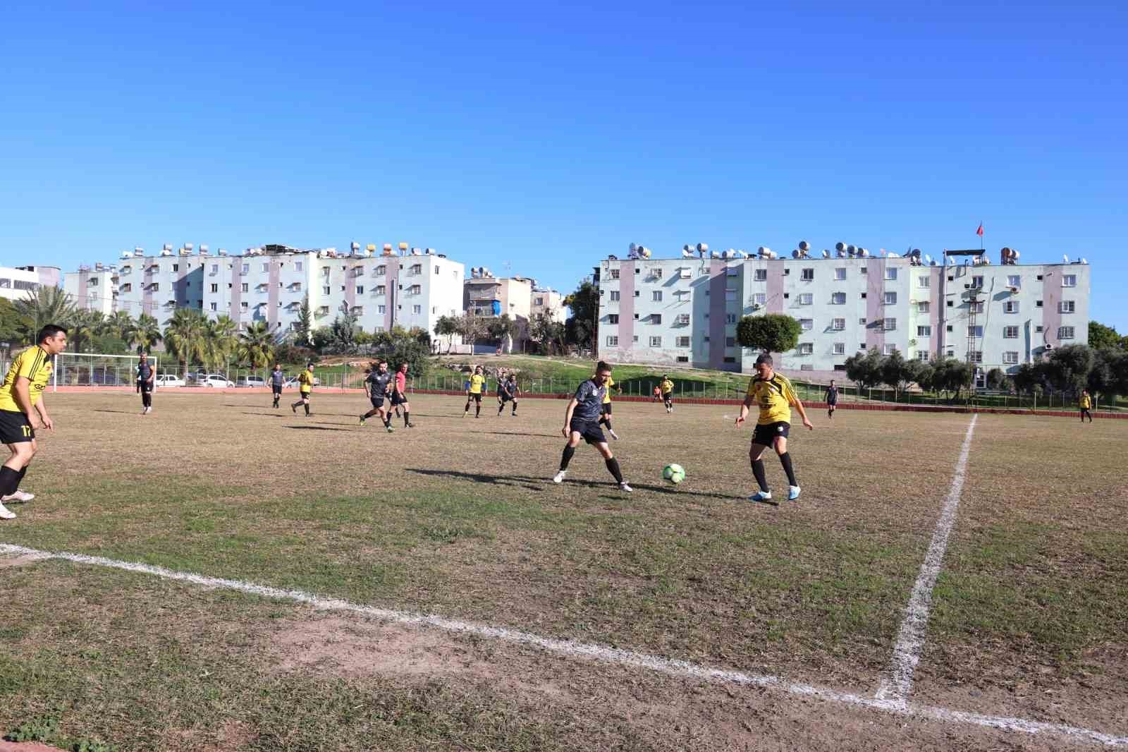 Toroslar'da 'Kurtuluş Kupası' heyecanı devam ediyor