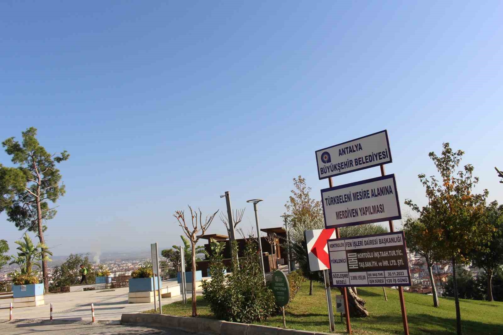 Türkbeleni'nde merdiven yapımına başlandı