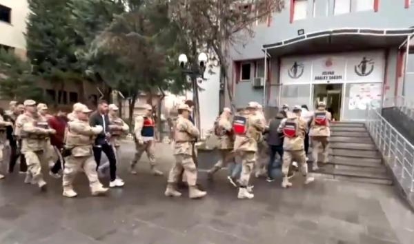 10 ilde 'Sibergöz 19' operasyonu: 33 gözaltı !