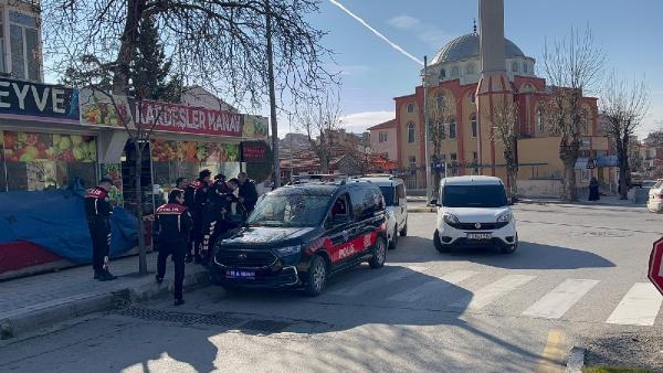 15 yaşındaki Ahmet, sokak ortasında pompalı tüfekle vuruldu