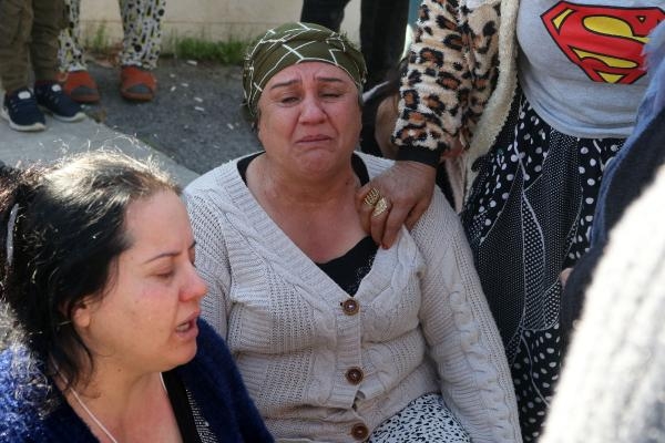 3 çocuğunun annesi Burcu'yu 17 bıçak darbesiyle öldürdü