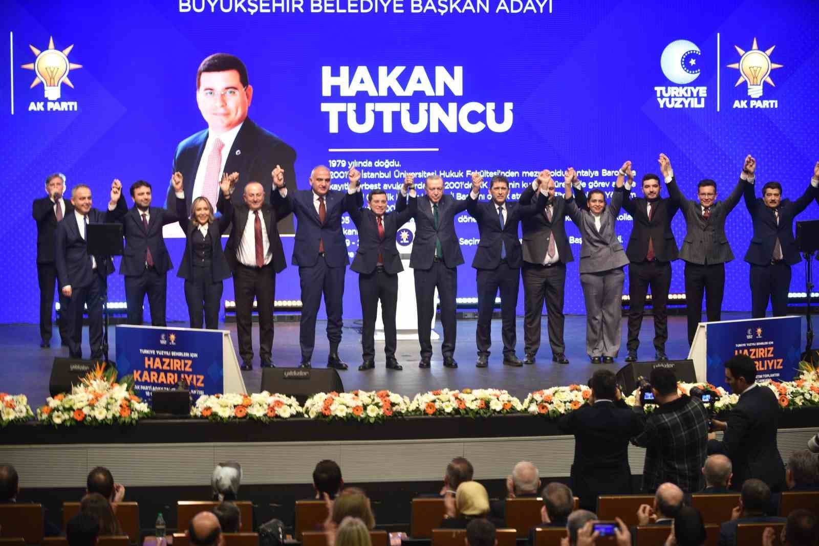 AK Parti Adayı Tütüncü: "Antalya'nın gelecek yolculuğuna hazırız"