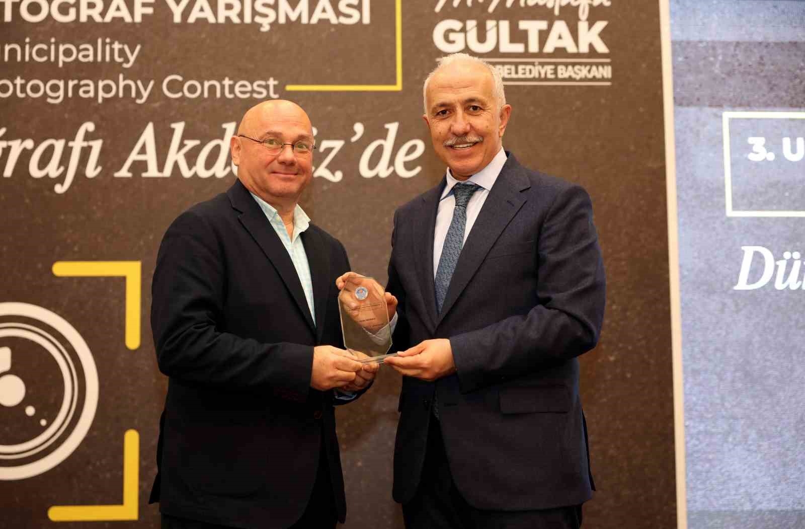 Akdeniz Belediyesi 3. Uluslararası Fotoğraf Yarışması'nda ödüller sahiplerini buldu